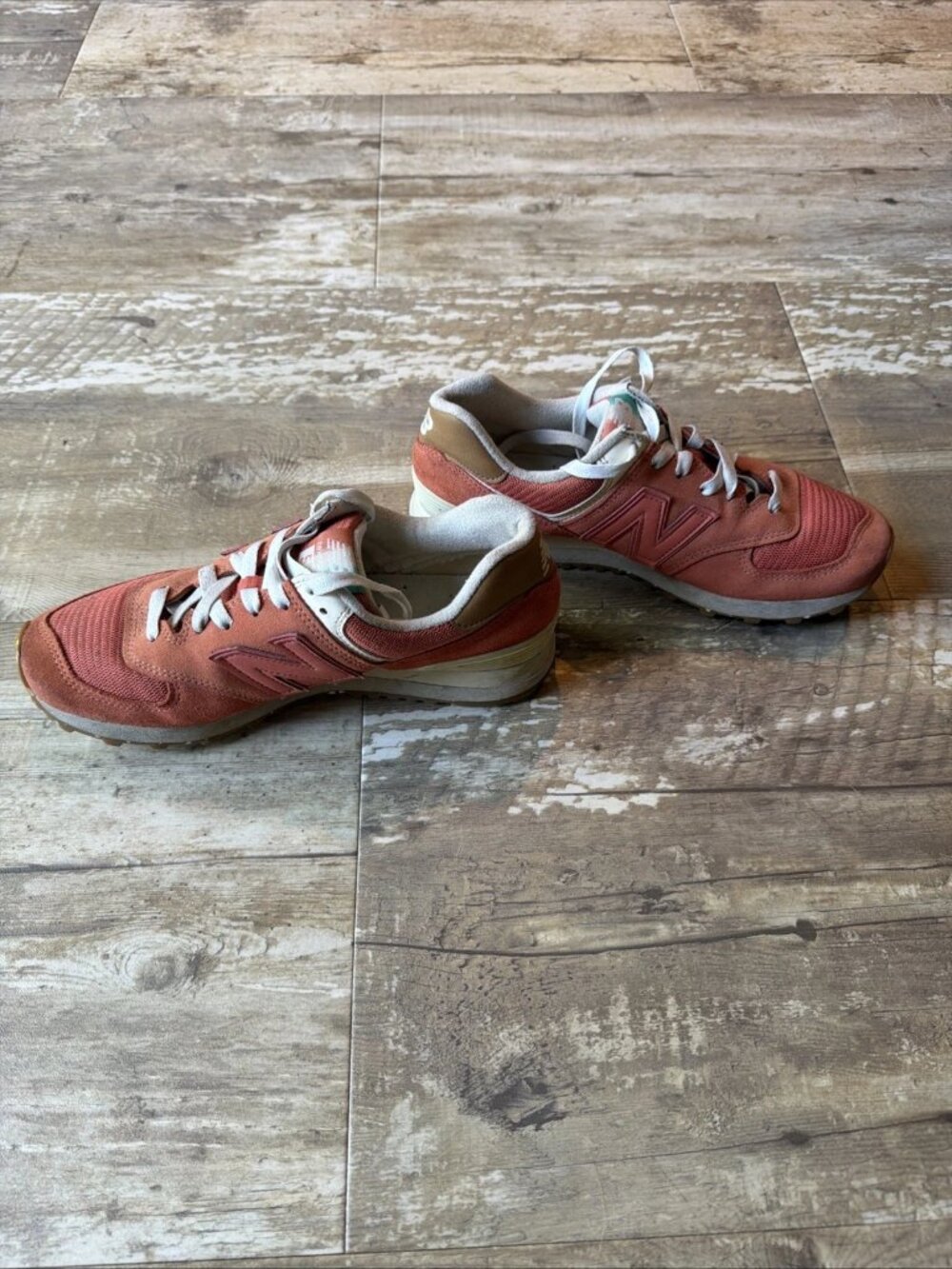NEW BALANCE 574 Sneakers Copper Neo Flame Women’s 9 - Picture 2 of 8